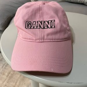 Ganni ball cap